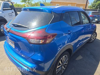 2024 Nissan Kicks SV - miniatura 4