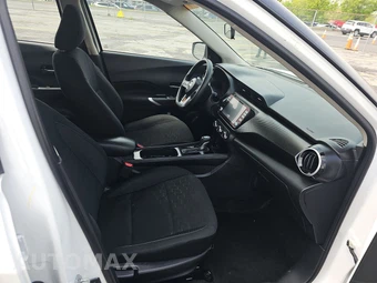 2024 Nissan Kicks SV – miniatura 13