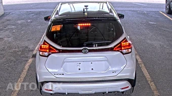 2024 Nissan Kicks SV – miniatura 5