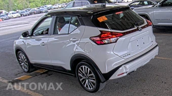 2024 Nissan Kicks SV – miniatura 6