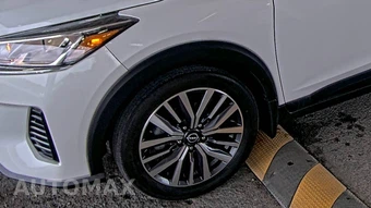 2024 Nissan Kicks SV – miniatura 7