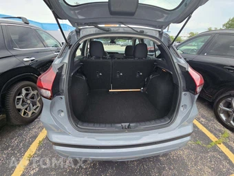 2024 Nissan Kicks SV – miniatura 14