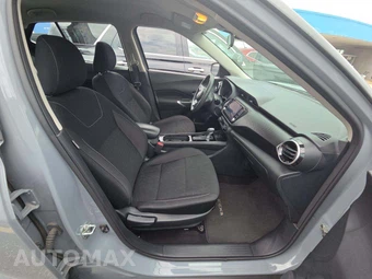 2024 Nissan Kicks SV – miniatura 18