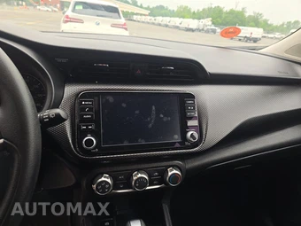 2024 Nissan Kicks SV – miniatura 11