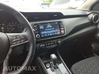 2024 Nissan Kicks SV - miniatura 10