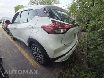 2024 Nissan Kicks SV - miniatura 2