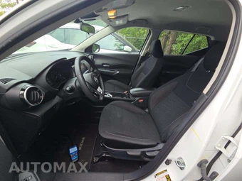 2024 Nissan Kicks SV - miniatura 6