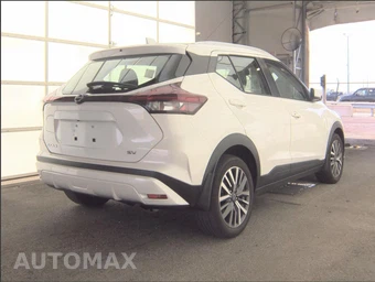 2024 Nissan Kicks SV - miniatura 2