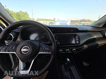 2024 Nissan Kicks SV – miniatura 11