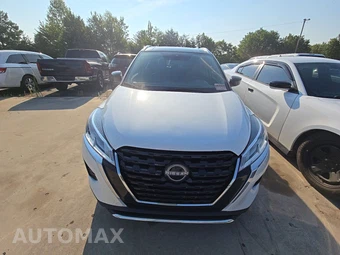 2024 Nissan Kicks SV – miniatura 2