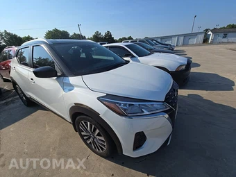 2024 Nissan Kicks SV – miniatura 3