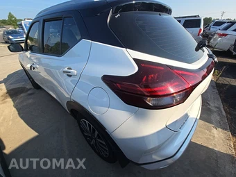 2024 Nissan Kicks SV – miniatura 6