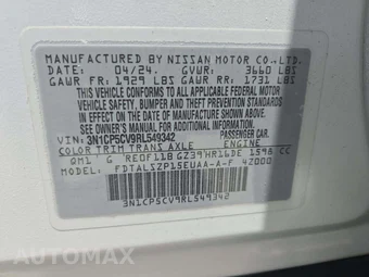 2024 Nissan Kicks SV - miniatura 2
