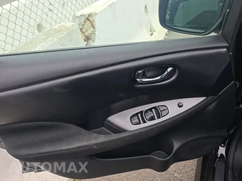 2024 Nissan LEAF S – miniatura 9