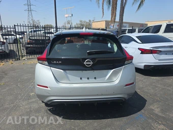 2024 Nissan LEAF S - miniatura 5