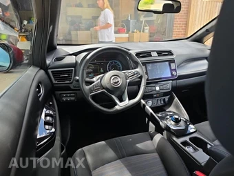 2024 Nissan LEAF SV PLUS - miniatura 12