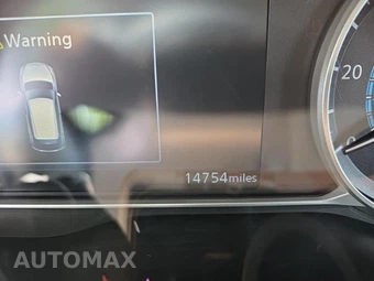 2024 Nissan LEAF SV PLUS - miniatura 13