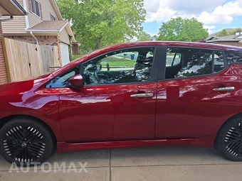 2024 Nissan LEAF SV PLUS - miniatura 8