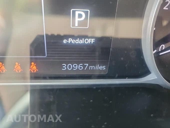 2024 Nissan LEAF SV PLUS - miniatura 13