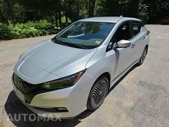 2024 Nissan LEAF SV PLUS