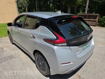 2024 Nissan LEAF SV PLUS - miniatura 7