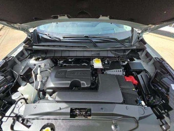 2024 Nissan Pathfinder Platinum – miniatura 25