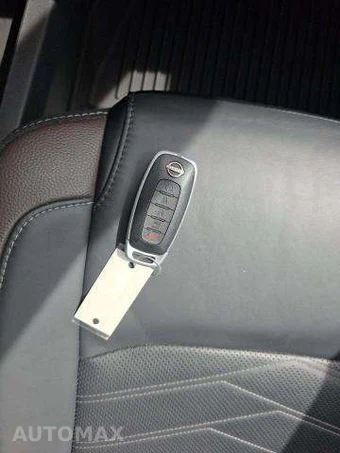 2024 Nissan Pathfinder Platinum – miniatura 8