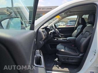 2024 Nissan Pathfinder Platinum – miniatura 3