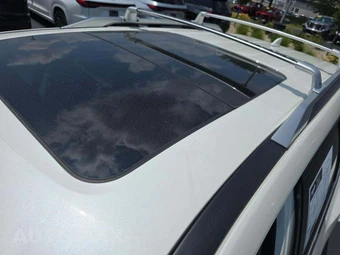 2024 Nissan Pathfinder Platinum – miniatura 9