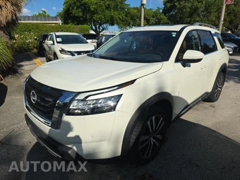 2024 Nissan Pathfinder Platinum