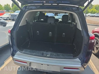 2024 Nissan Pathfinder Platinum - miniatura 17