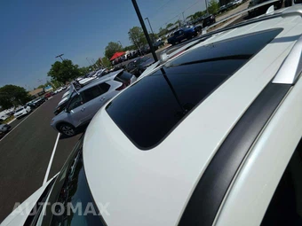 2024 Nissan Pathfinder Platinum – miniatura 12