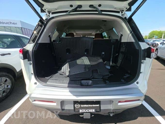 2024 Nissan Pathfinder Platinum – miniatura 15