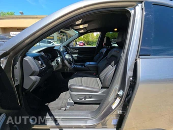 2024 Nissan Pathfinder Rock Creek – miniatura 3