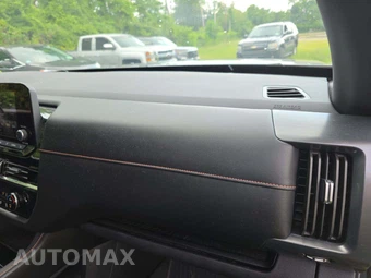 2024 Nissan Pathfinder Rock Creek – miniatura 20