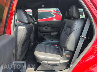 2024 Nissan Pathfinder Rock Creek – miniatura 13