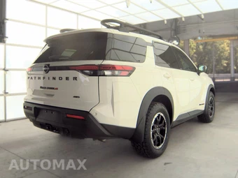 2024 Nissan Pathfinder Rock Creek - miniatura 4