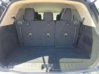 2024 Nissan Pathfinder S – miniatura 12