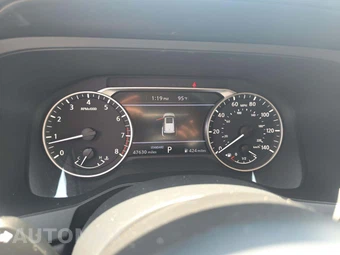 2024 Nissan Pathfinder S – miniatura 9