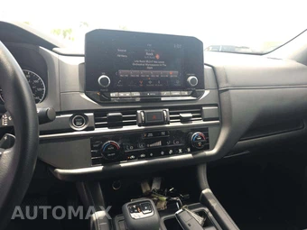 2024 Nissan Pathfinder S – miniatura 10