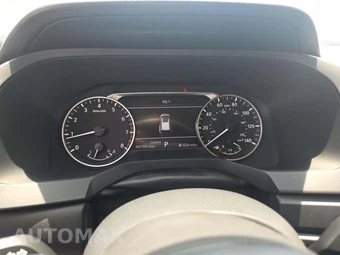 2024 Nissan Pathfinder S – miniatura 9