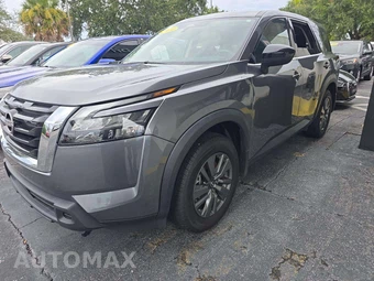 2024 Nissan Pathfinder S