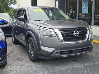 2024 Nissan Pathfinder S - miniatura 4