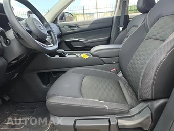 2024 Nissan Pathfinder S - miniatura 13