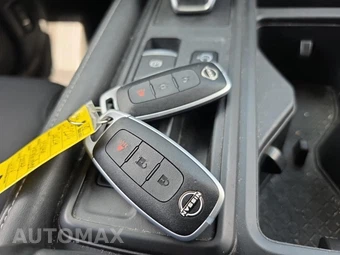2024 Nissan Pathfinder S - miniatura 22
