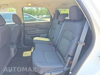 2024 Nissan Pathfinder S – miniatura 14