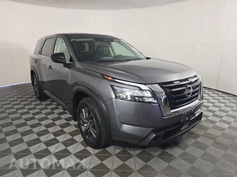 2024 Nissan Pathfinder S - miniatura 3