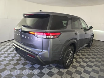 2024 Nissan Pathfinder S - miniatura 4