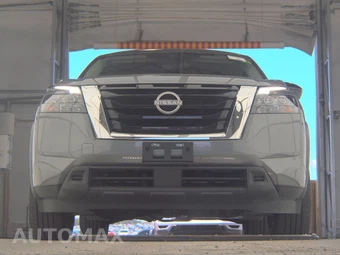 2024 Nissan Pathfinder S - miniatura 3