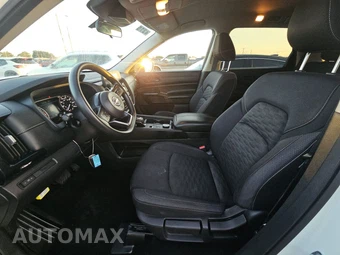 2024 Nissan Pathfinder S - miniatura 7